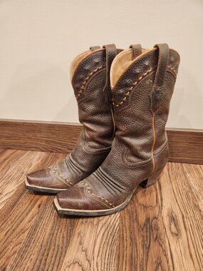 Ariat Dixie Boots Style 10001368